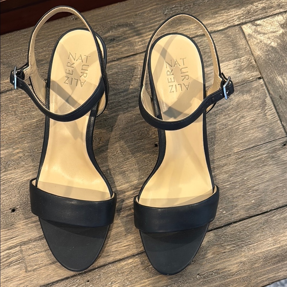 Naturalizer Bristol wedge with Ankle Strap